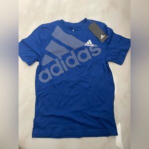 Adidas Boys Tshirt size 7
